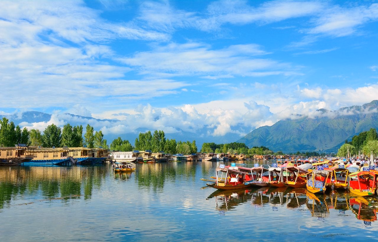 Experience the Luxury of Kashmir Tour